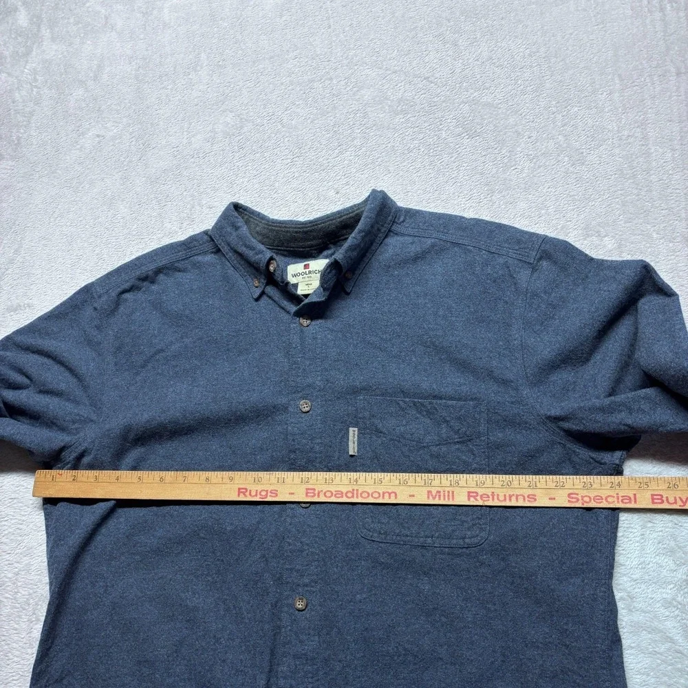 Woolrich Flannel Shirt Mens L Long Sleeve Blue 100% Cotton Chamois Button Up EUC